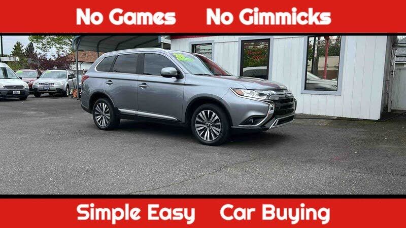 2020 MITSUBISHI Outlander
