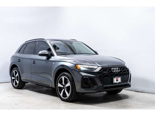 2022 AUDI Q5