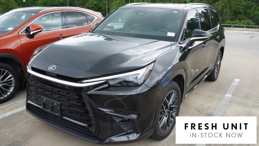 2025 LEXUS TX