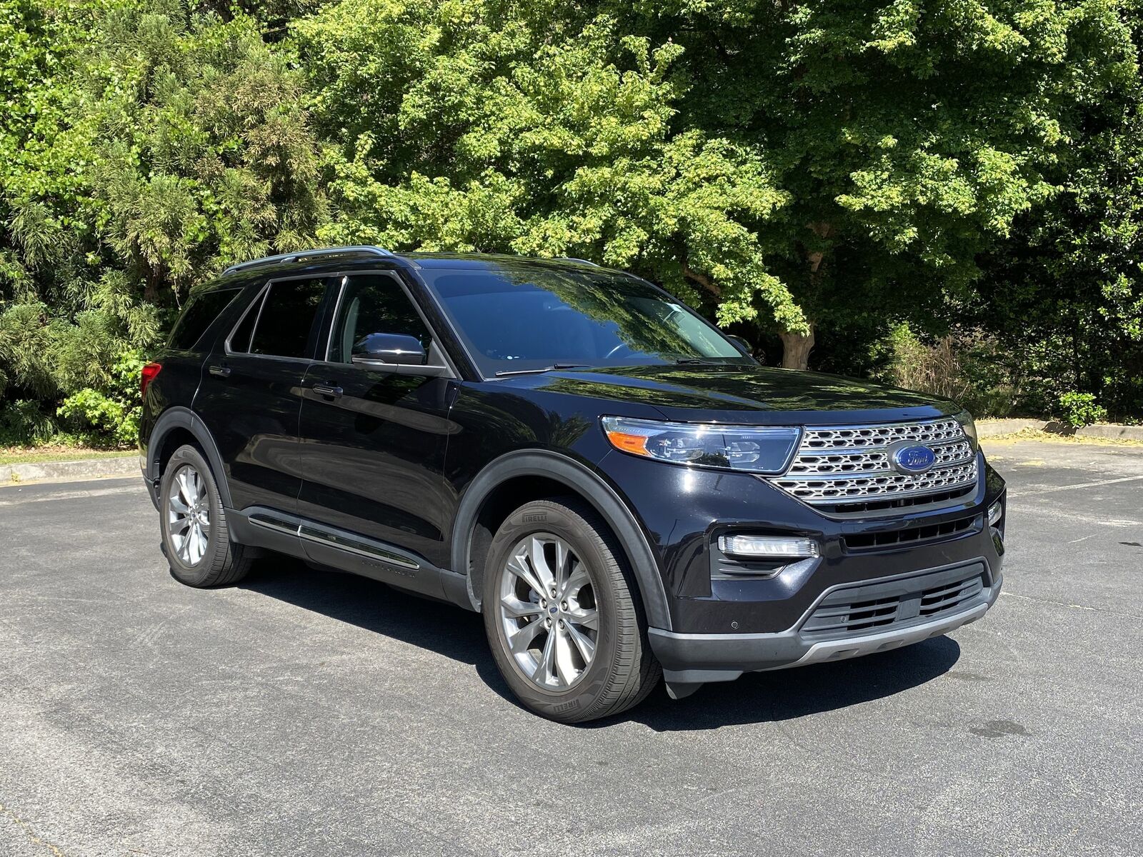 2021 FORD Explorer