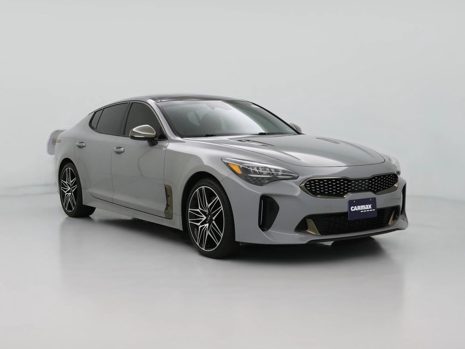 2022 KIA Stinger