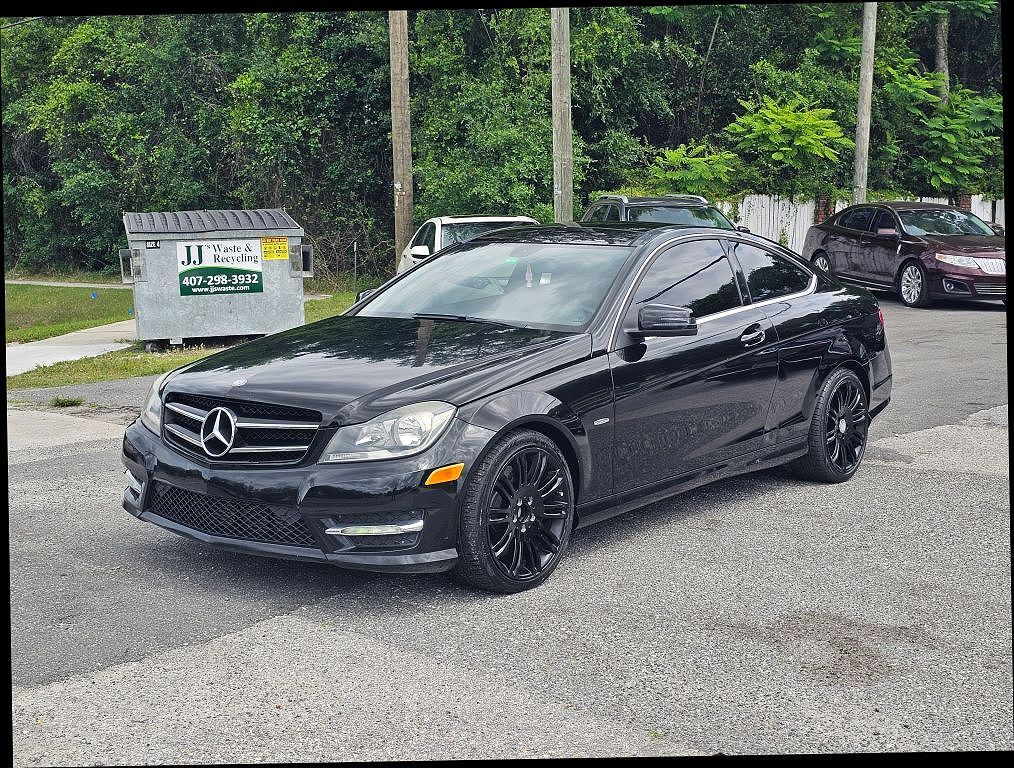 2014 MERCEDES-BENZ C-Class
