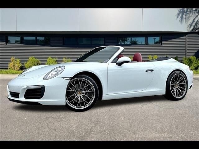 2019 PORSCHE 911