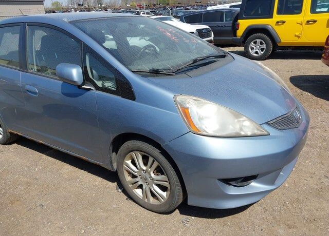 2011 HONDA Fit