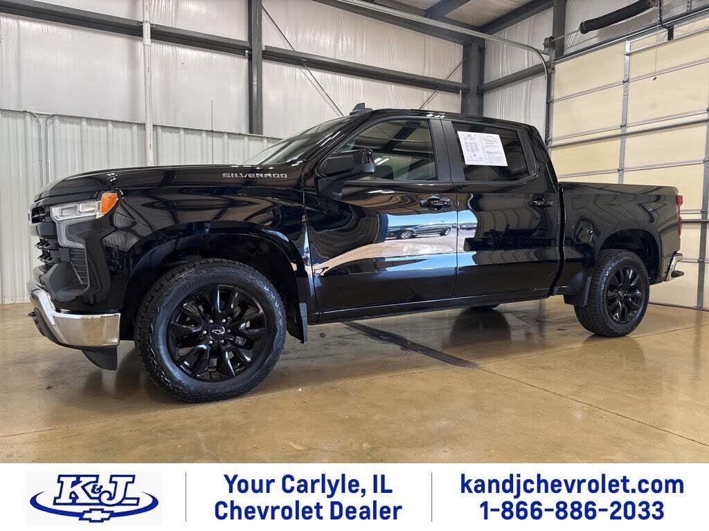 2024 CHEVROLET Silverado