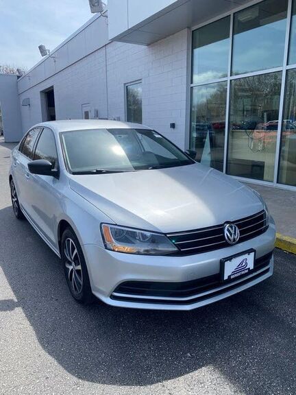 2016 VOLKSWAGEN Jetta