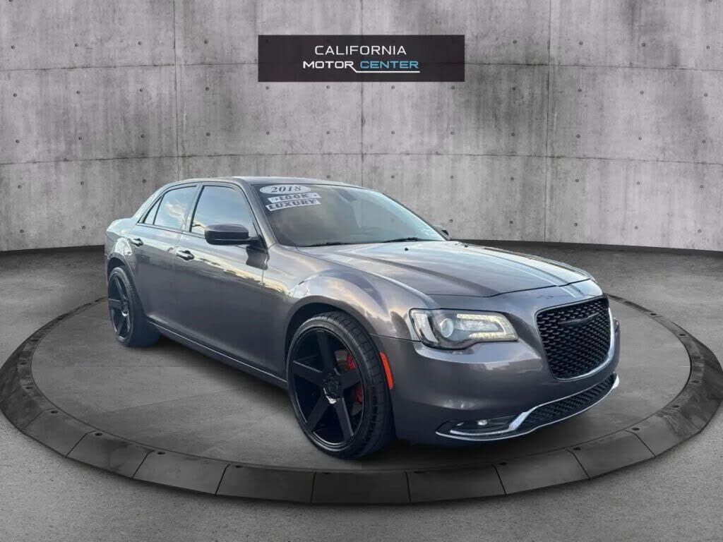 2018 CHRYSLER 300