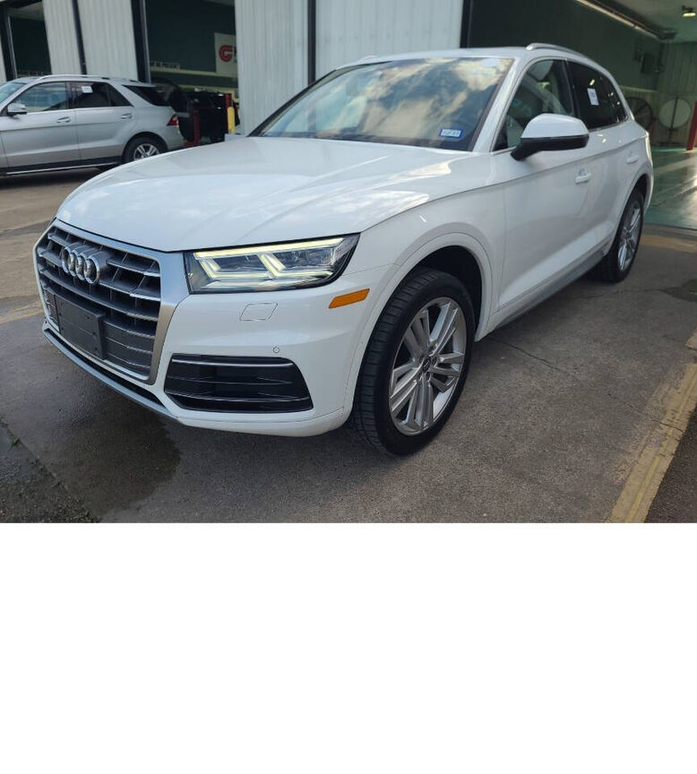2018 AUDI Q5