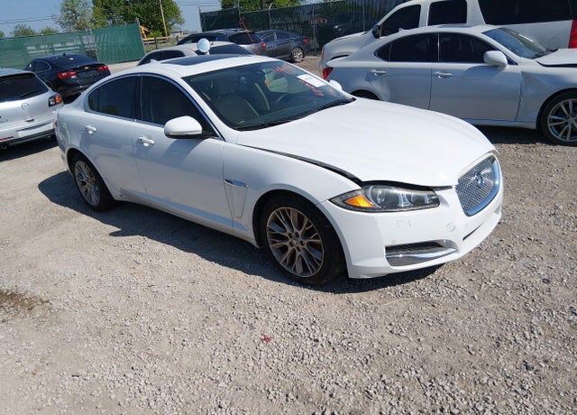 2013 JAGUAR XF