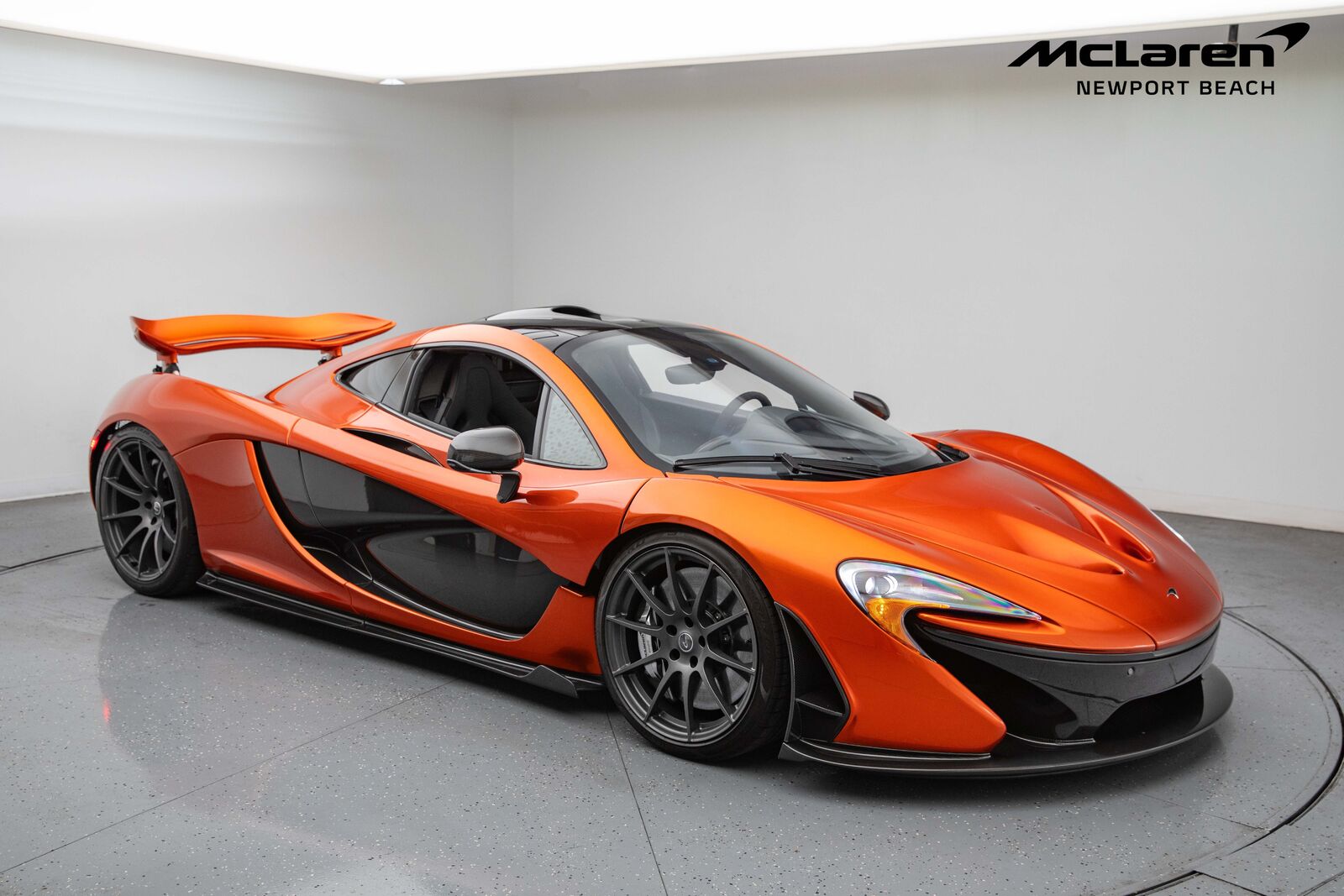 2015 MCLAREN P1