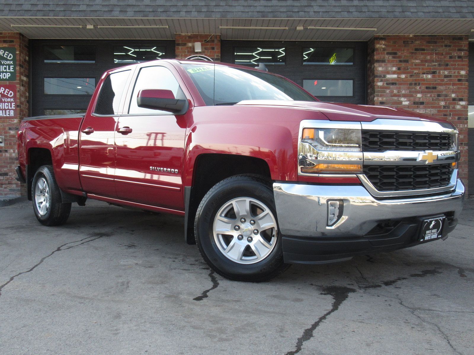 2018 CHEVROLET Silverado