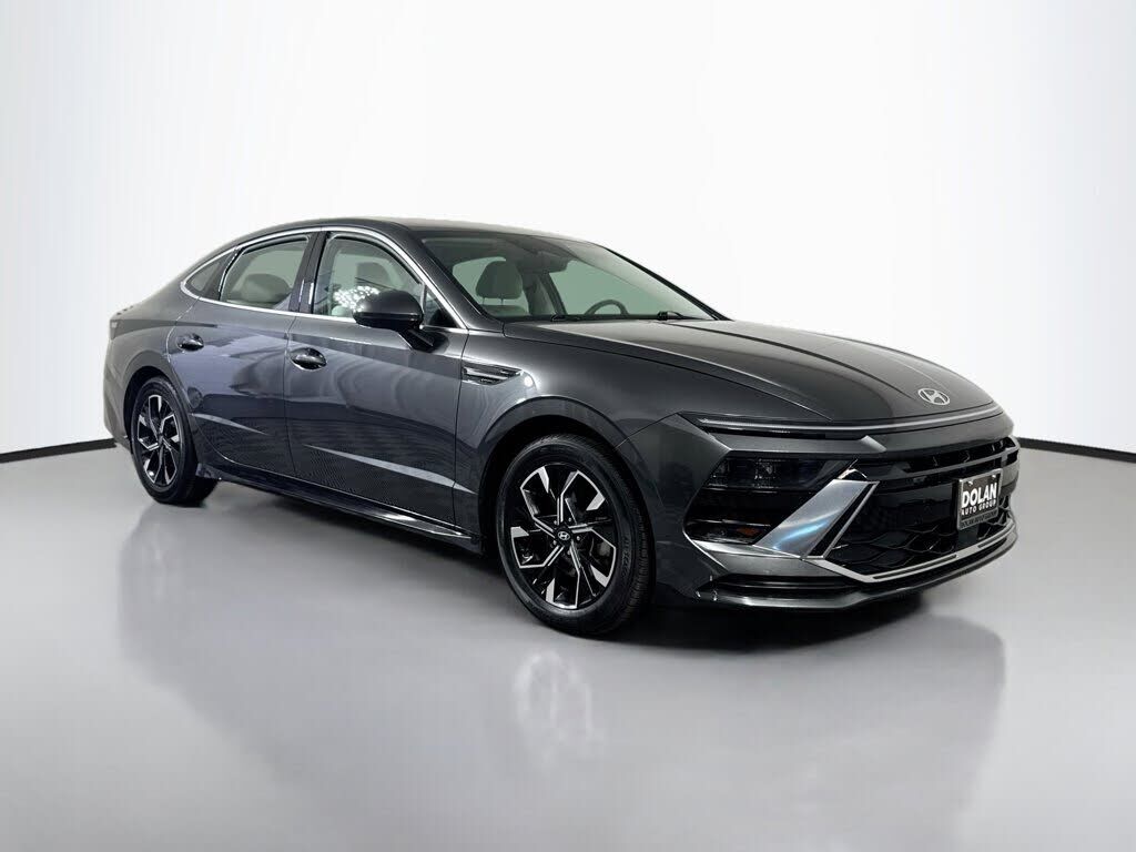2024 HYUNDAI Sonata