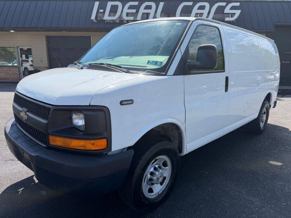 2013 CHEVROLET Express