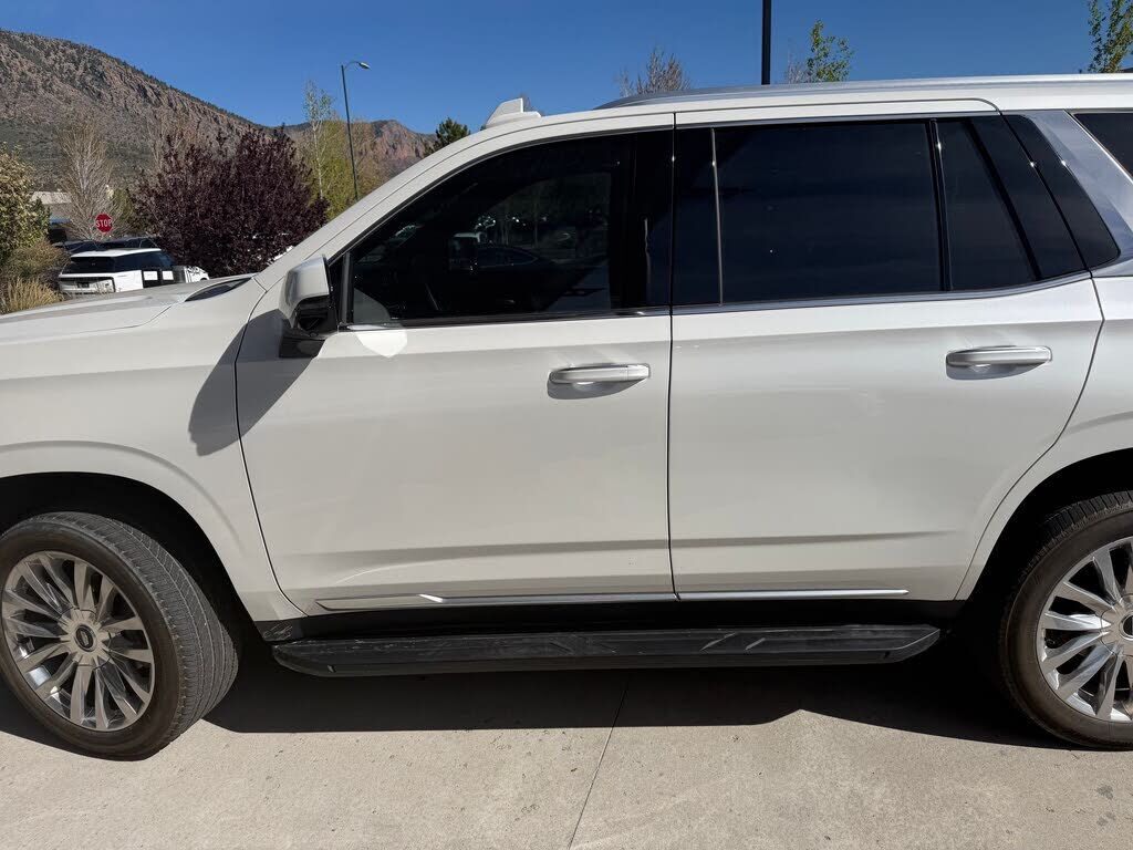 2023 CADILLAC Escalade