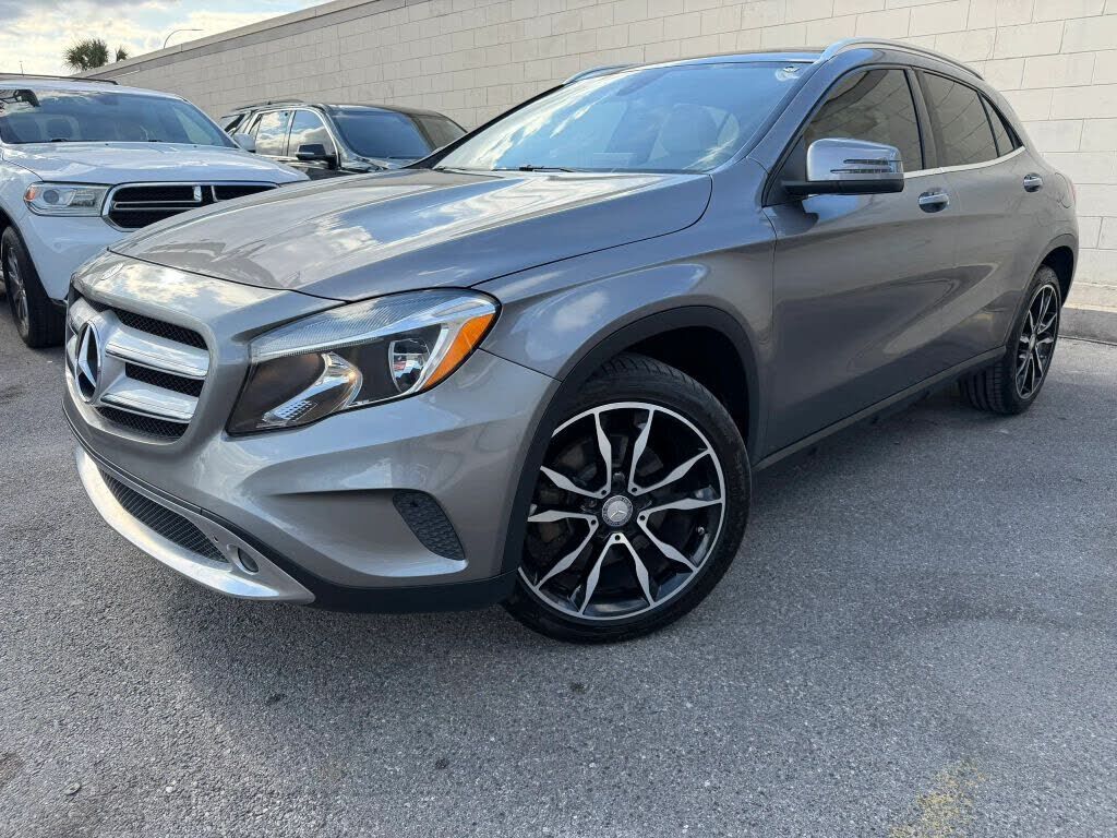 2016 MERCEDES-BENZ GLA-Class