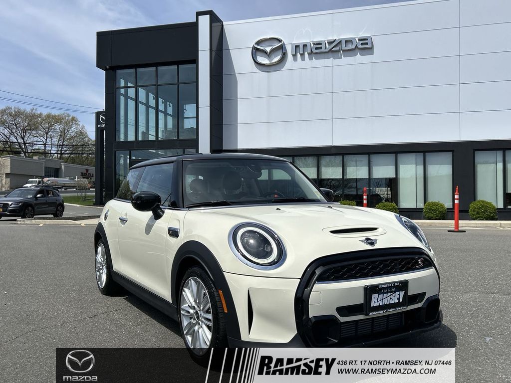 2022 MINI Hardtop
