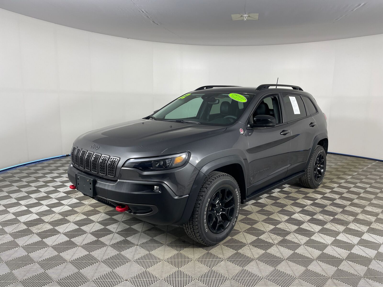 2022 JEEP Cherokee