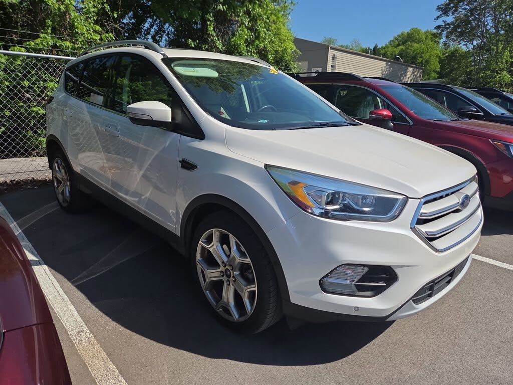 2019 FORD Escape
