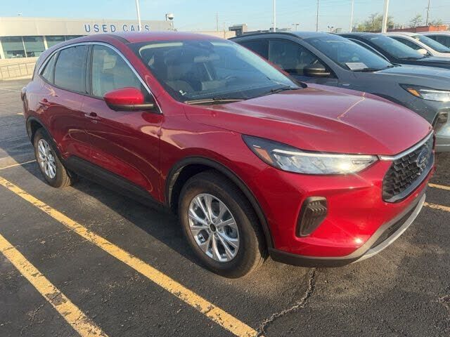 2023 FORD Escape