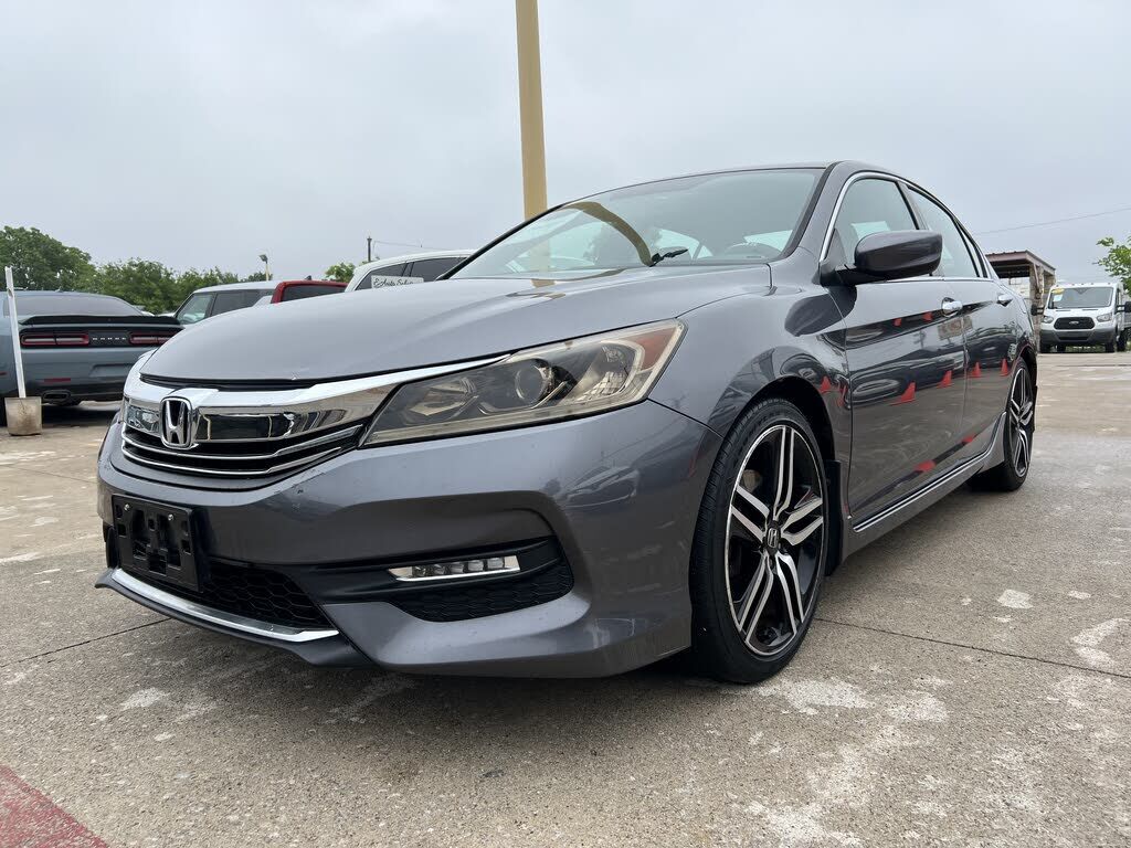 2017 HONDA Accord