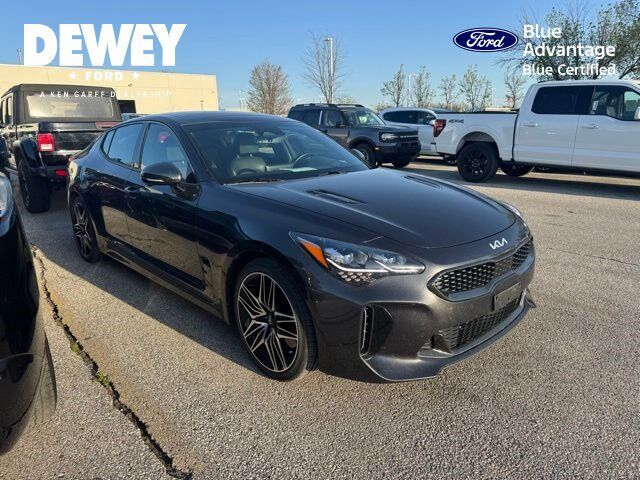 2023 KIA Stinger
