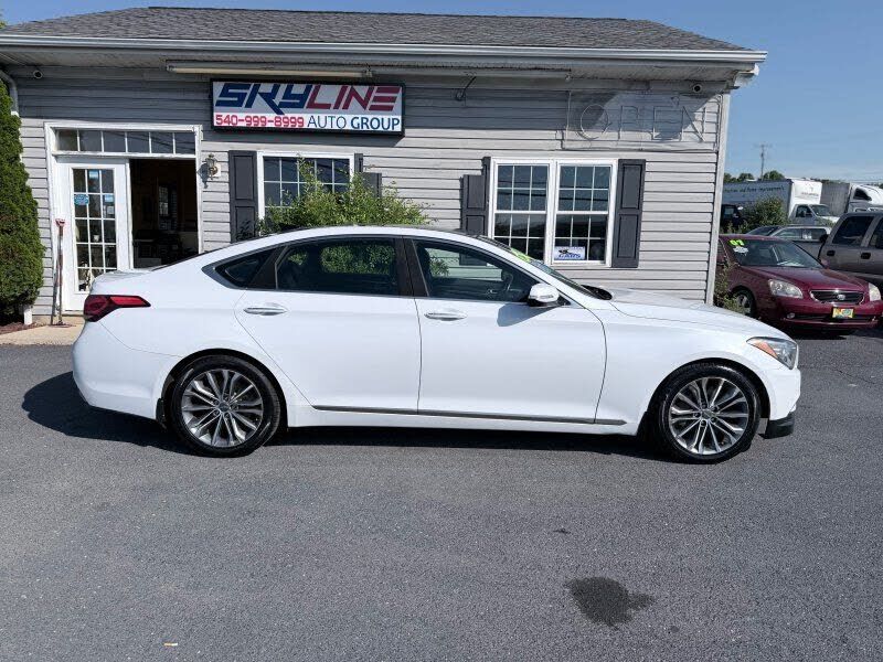 2016 HYUNDAI Genesis