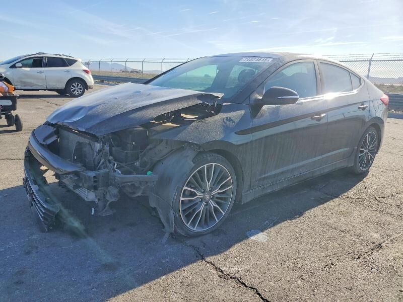 2018 HYUNDAI Elantra
