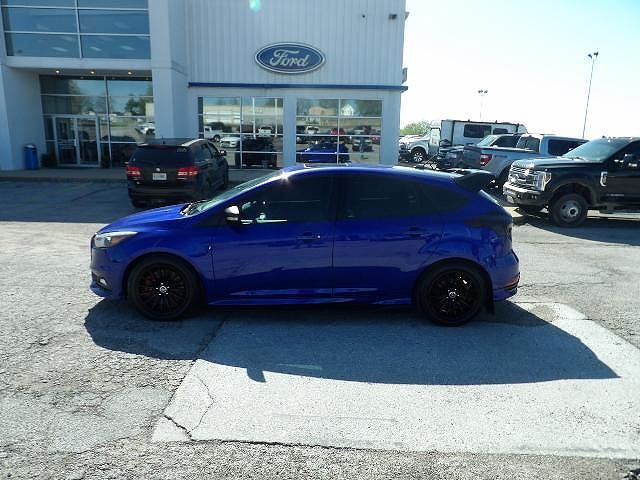 2015 FORD Focus