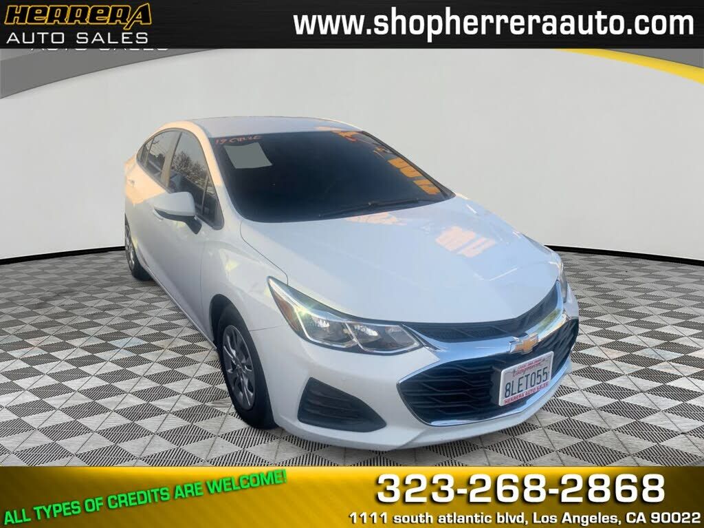 2019 CHEVROLET Cruze