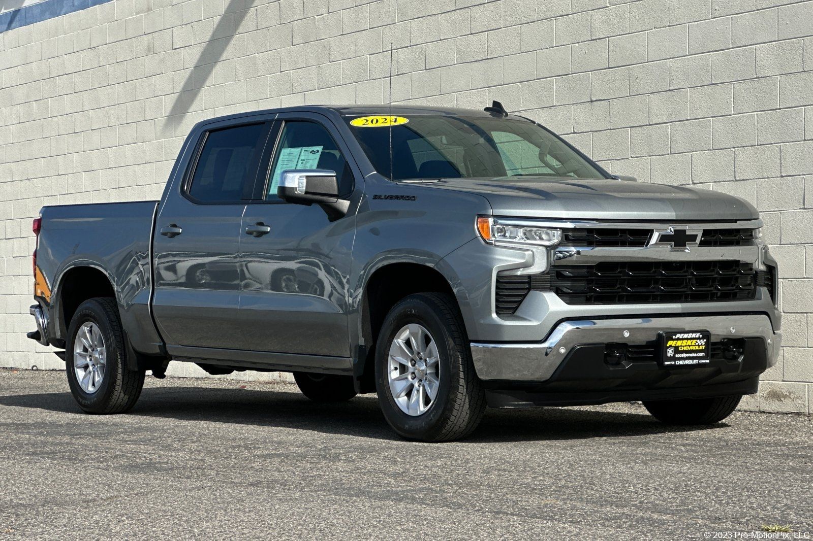 2024 CHEVROLET Silverado