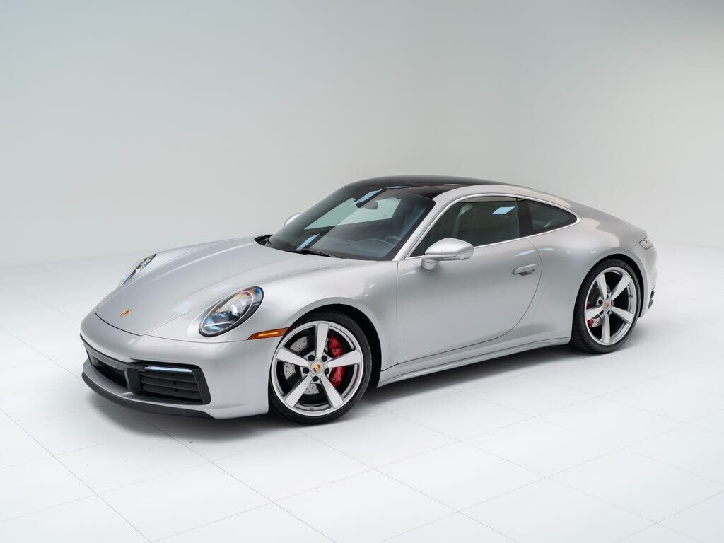 2024 PORSCHE 911