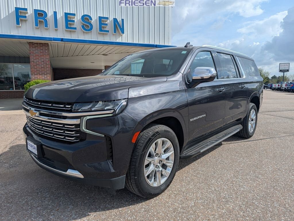 2023 CHEVROLET Suburban