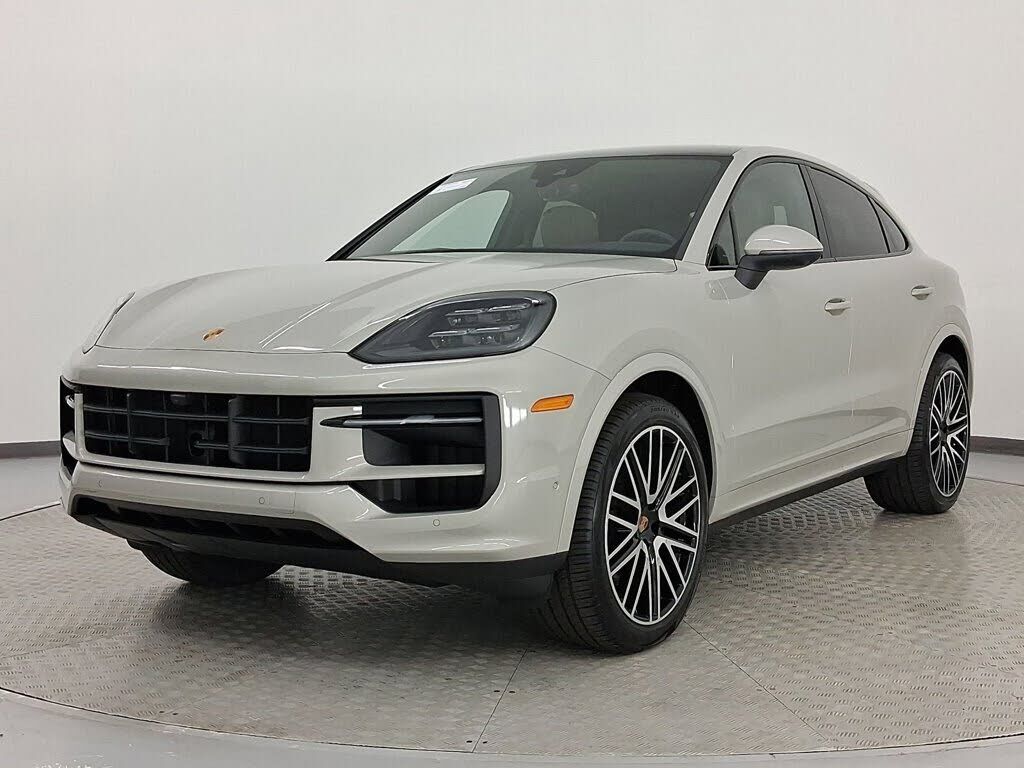 2026 PORSCHE Cayenne