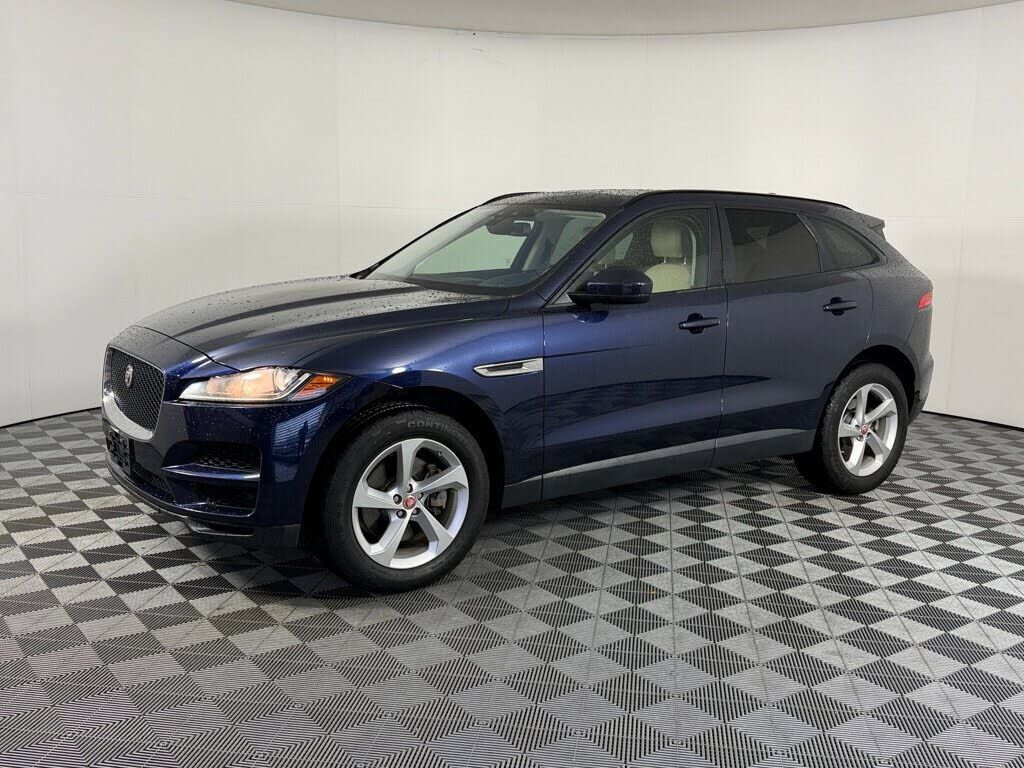 2018 JAGUAR F-Pace