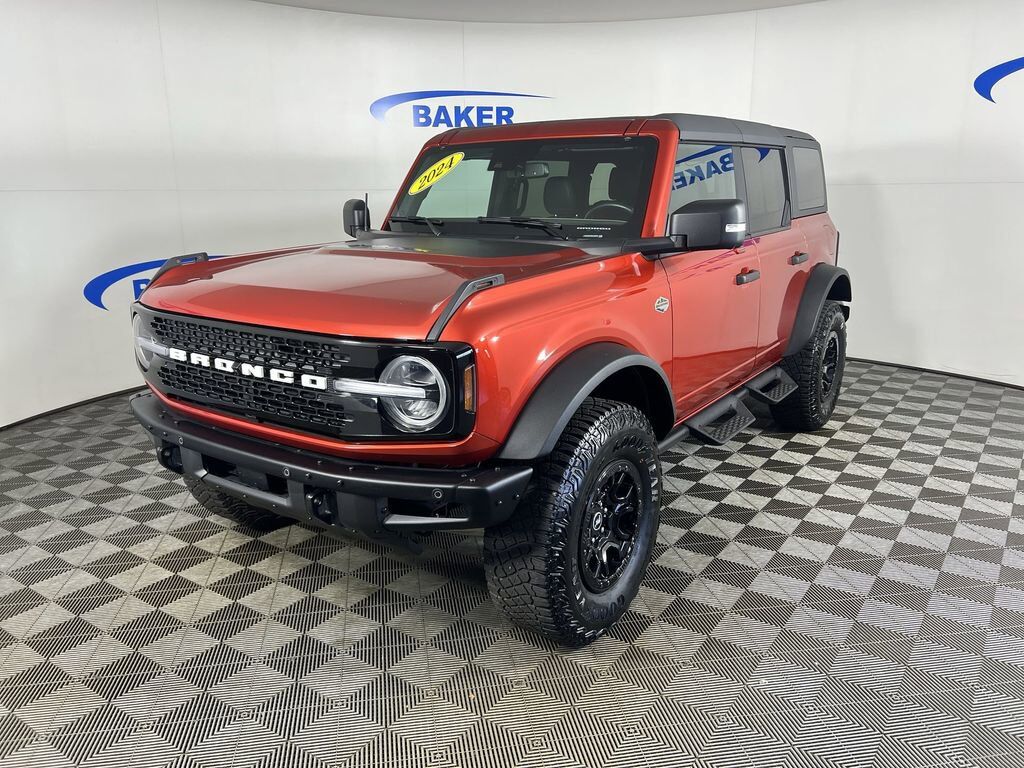 2024 FORD Bronco