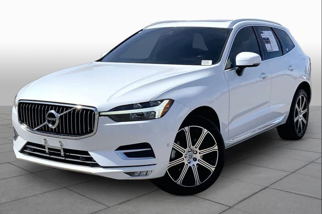 2021 VOLVO XC60