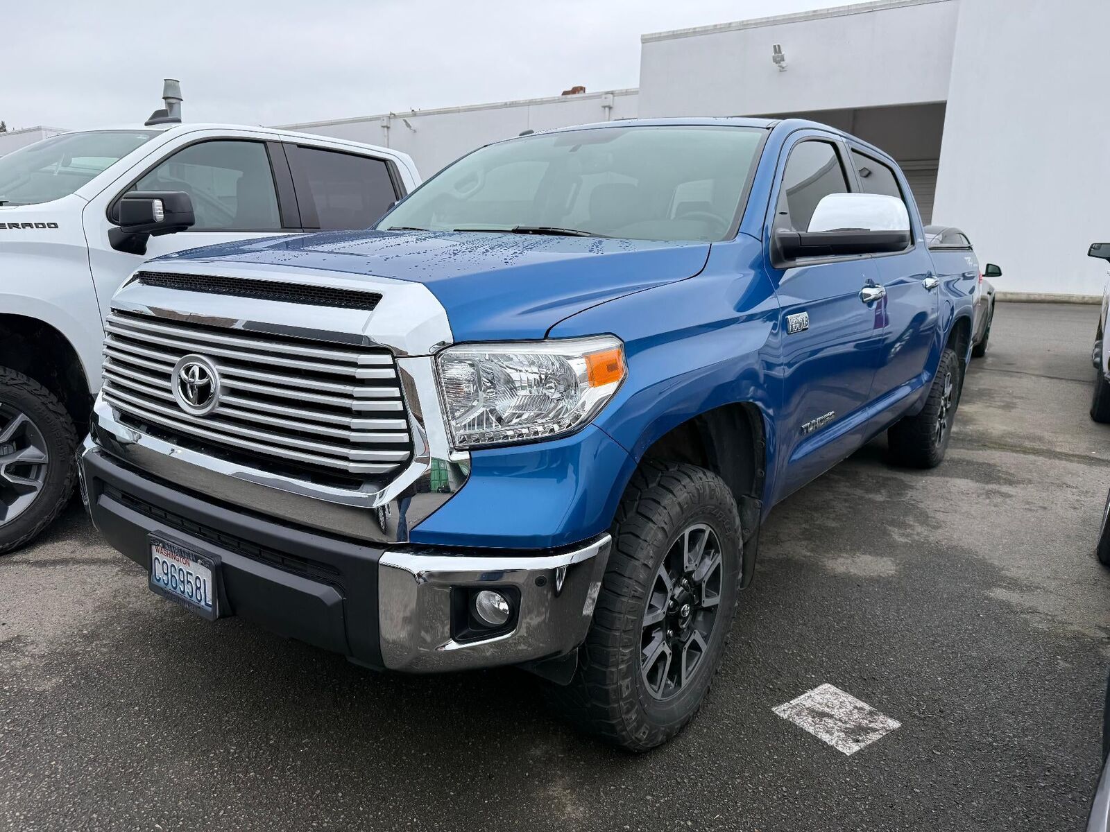 2016 TOYOTA Tundra