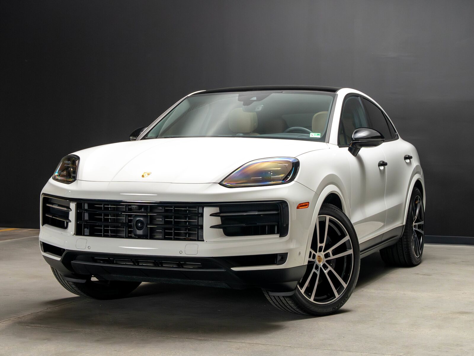 2024 PORSCHE Cayenne