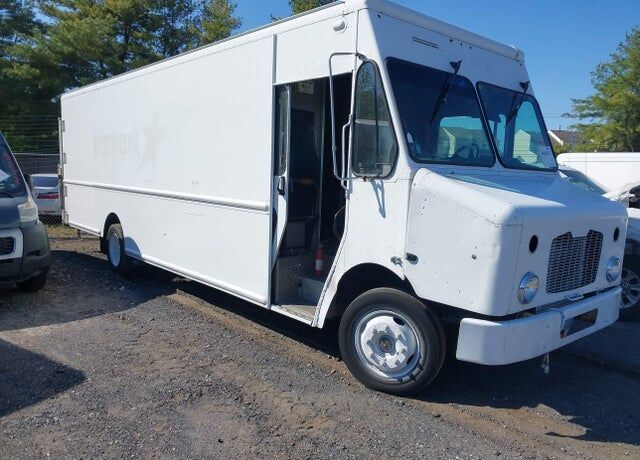 2008 FREIGHTLINER MT 55 Chassis