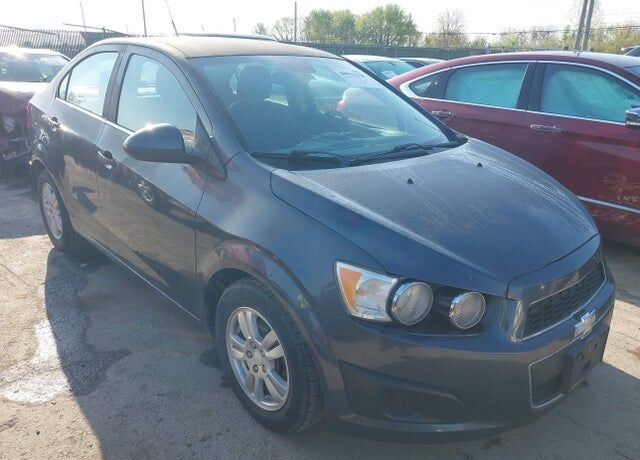 2013 CHEVROLET Sonic