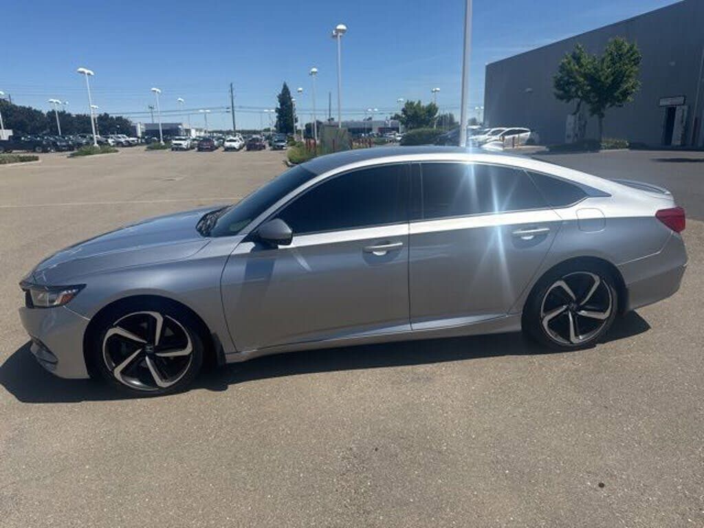 2020 HONDA Accord