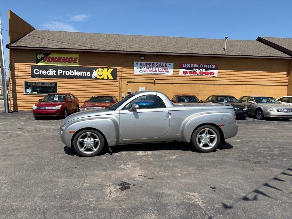 2004 CHEVROLET SSR