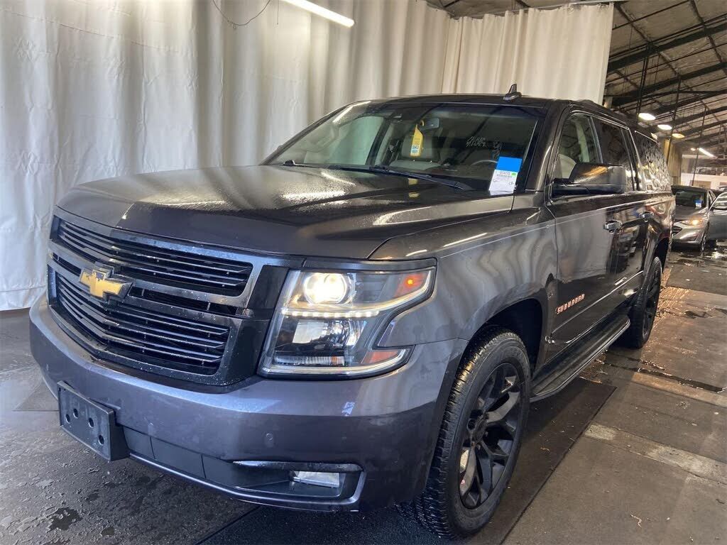 2016 CHEVROLET Suburban