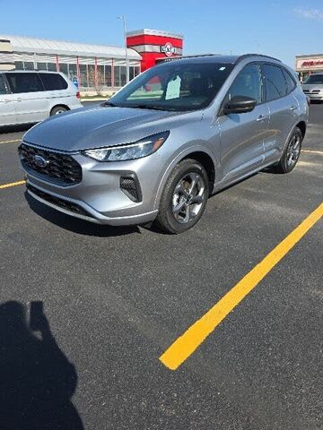 2024 FORD Escape