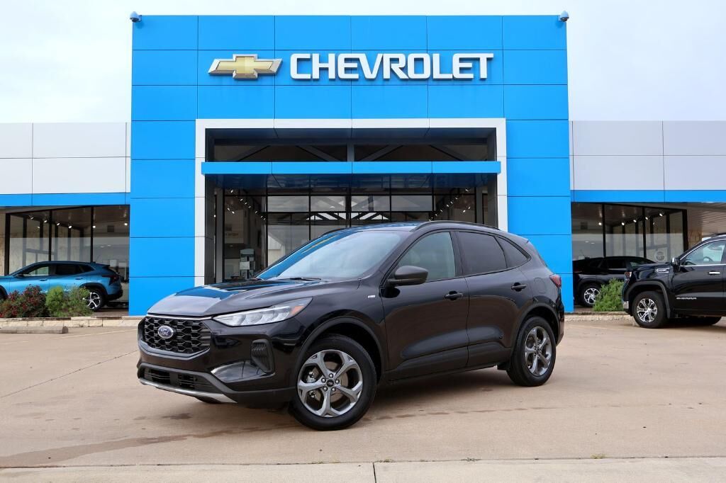 2025 FORD Escape