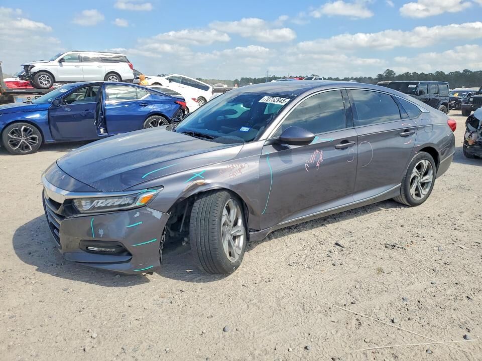 2018 HONDA Accord