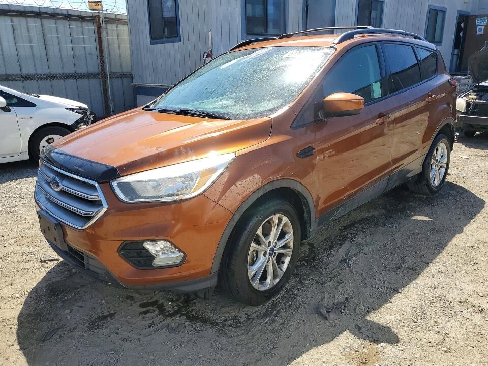 2017 FORD Escape
