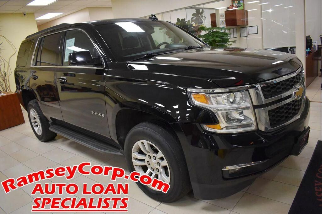 2017 CHEVROLET Tahoe
