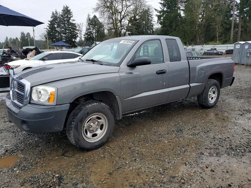 2005 DODGE Dakota