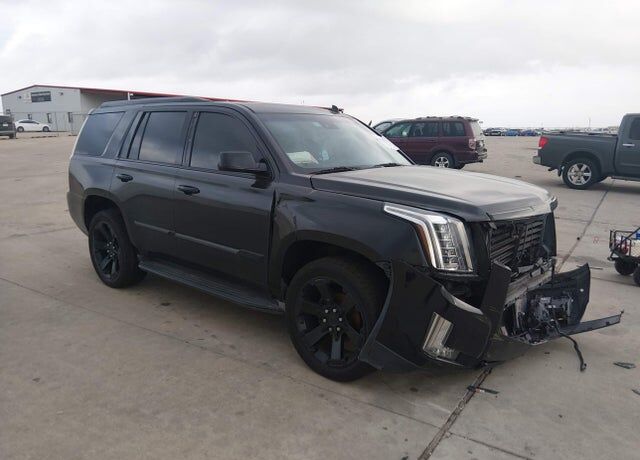 2015 CADILLAC Escalade